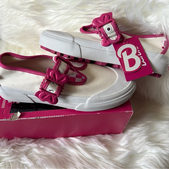 Vans X Barbie Style 93 DX Shoe - Picture 2 of 11